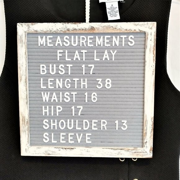 Carmen Marc Valvo Black Sheath Dress 8 Textured Knit Grommet Laced Knee-Length - Picture 11 of 11